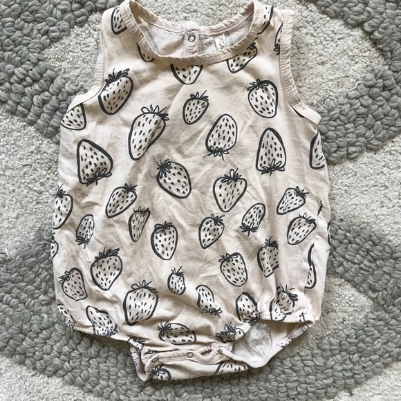 rylee and cru strawberry romper